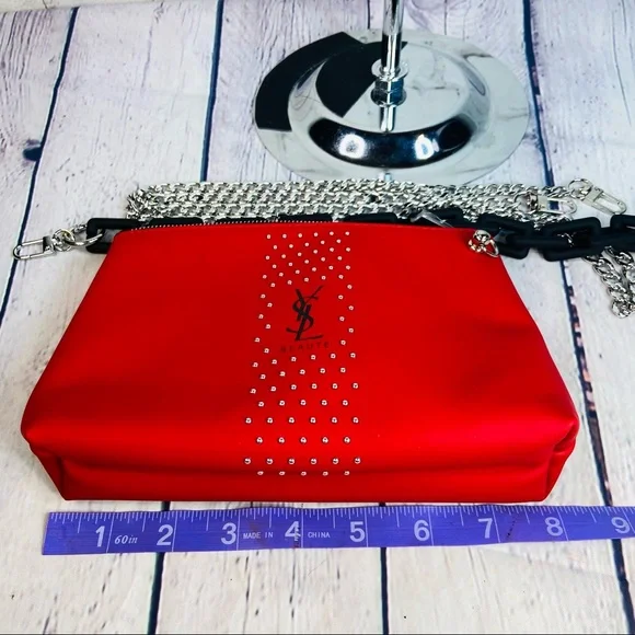 YSL crossbody pouch shoulder bag from the beauty line comes with 2 style chains - Picture 10 of 11